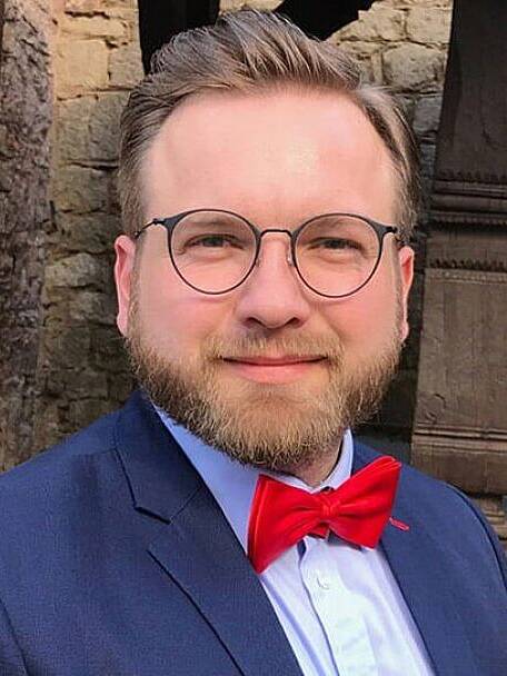 Foto steuerberater kundenstimmen florian goessmann schmitt breit lexoffice rechnungsprogramm buchhaltungssoftware 1 810x608 c center